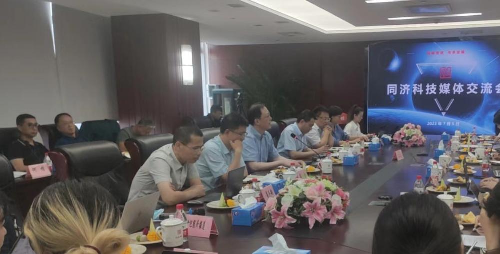 同济科技管理层回应股权之争，二股东取消临时股东大会疑似“破冰”